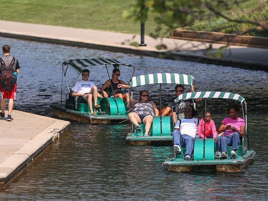 canal walk pedal boat rentals